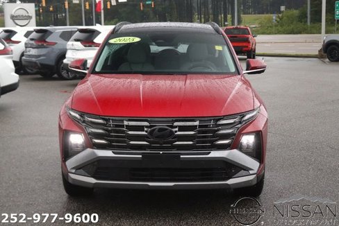 Used 2025 Hyundai Tucson Limited image 2