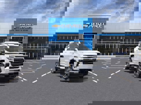 New 2026 Chevrolet Traverse LT image 1