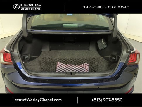 Used 2024 Lexus ES 350 w/ Premium Package image 8