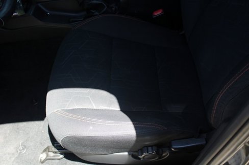 Used 2017 Toyota Tacoma TRD Off-Road image 25
