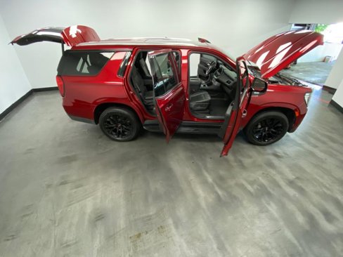 Used 2021 GMC Yukon SLT w/ SLT Premium Package image 56