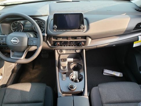 New 2026 Nissan Rogue SV image 5