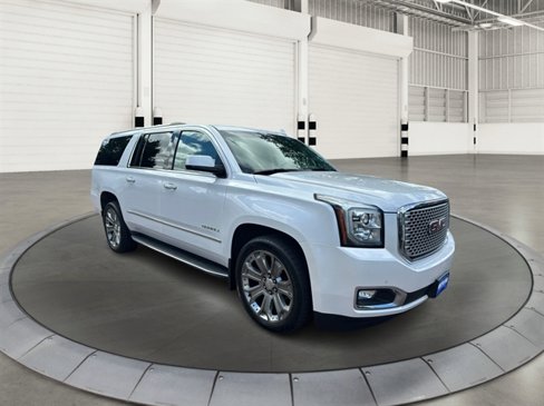 Used 2016 GMC Yukon XL Denali w/ Open Road Package image 7