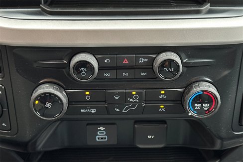 New 2025 Ford F250 XLT w/ Tremor Off-Road Package image 16