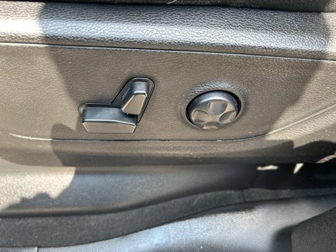 Used 2020 RAM 1500 Big Horn image 18