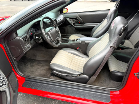 Used 2002 Chevrolet Camaro Z28 w/ SS Performance/Appearance Pkg image 2
