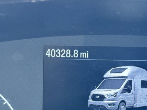 Used 2022 Ford Transit 350 DRW image 14