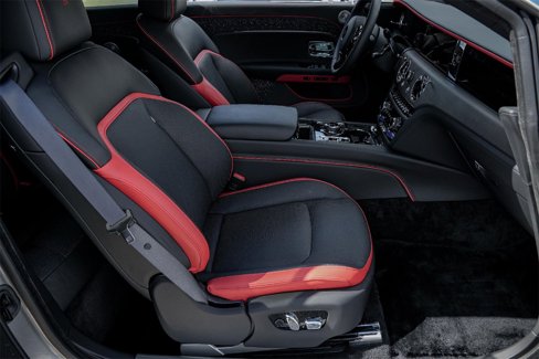 Certified 2025 Rolls-Royce Spectre w/ Spectre Launch Package image 34