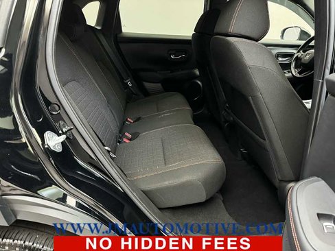 Used 2024 Honda HR-V Sport image 17