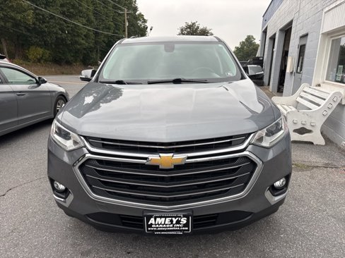 Used 2019 Chevrolet Traverse LT w/ LT Premium Package image 2