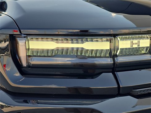 New 2026 GMC Hummer EV SUV w/ LPO, Dark Essentials Package image 11
