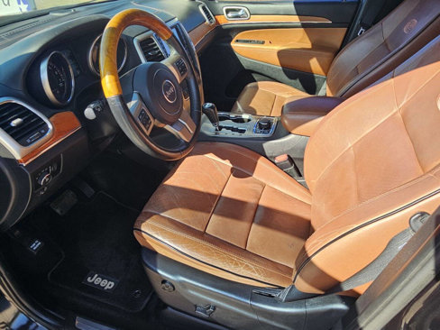 Used 2013 Jeep Grand Cherokee Overland w/ Advance Technology Group image 7