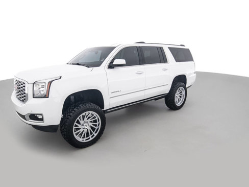Used 2020 GMC Yukon XL Denali w/ Denali Premium Package image 9