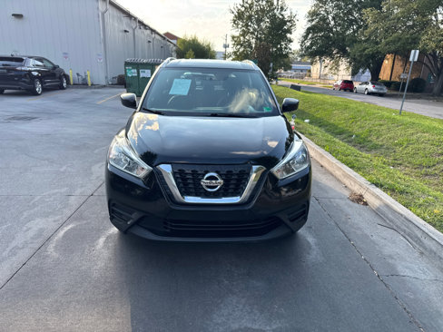 Used 2019 Nissan Kicks S image 5
