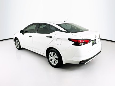 Used 2025 Nissan Versa S w/ Trunk Package image 5