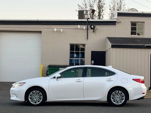 Used 2015 Lexus ES 350 image 8