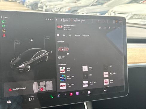 Used 2019 Tesla Model 3 Long Range image 15