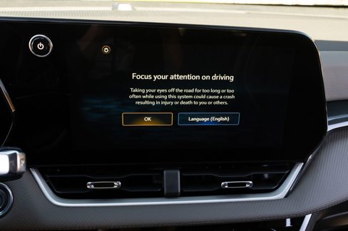 New 2026 Chevrolet Equinox LT w/ Convenience Package II image 30