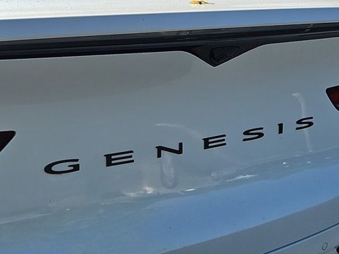 New 2026 Genesis GV80 3.5T e-SC image 6