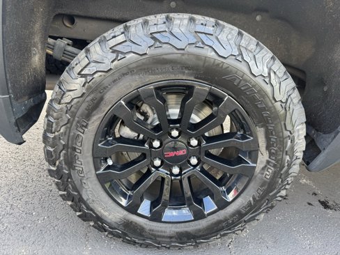 Used 2022 GMC Sierra 1500 AT4X image 55