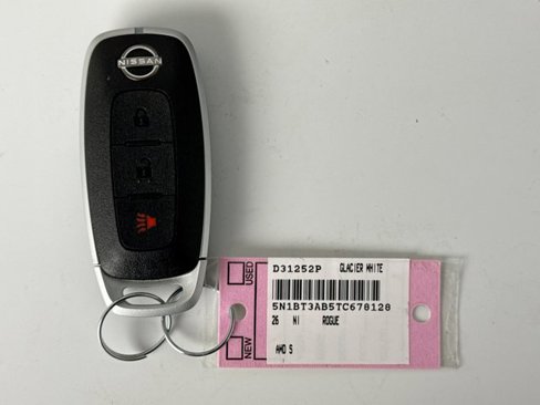 Used 2026 Nissan Rogue S image 19