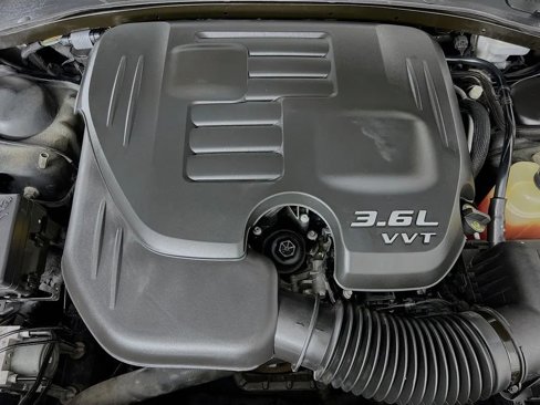 Used 2015 Dodge Charger SXT w/ Plus Group image 32
