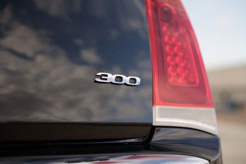 Used 2019 Chrysler 300 Limited image 40