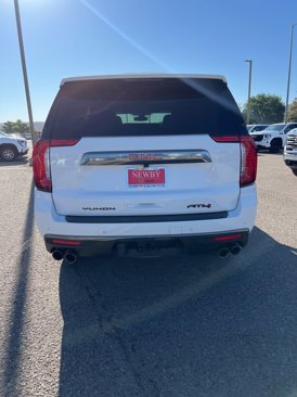 Used 2022 GMC Yukon AT4 image 4