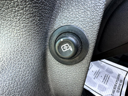 Used 2010 Ford Explorer Sport Trac XLT image 19