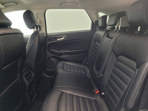 Used 2024 Ford Edge SEL image 18