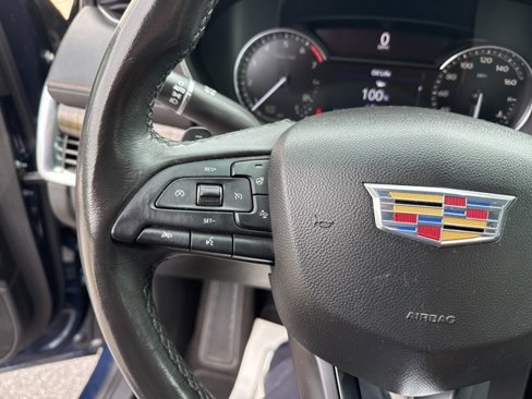 Used 2019 Cadillac XT4 Premium Luxury image 25