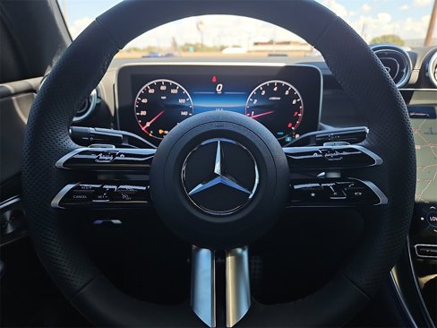 New 2026 Mercedes-Benz GLC 300 4MATIC image 25