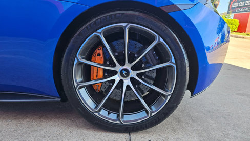 Used 2019 McLaren 570S Spider image 30