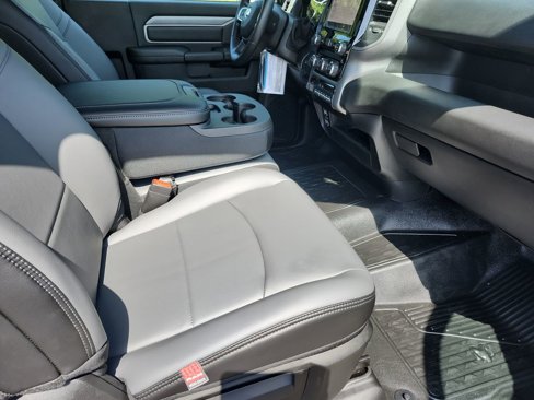 New 2025 RAM 5500 Tradesman image 31