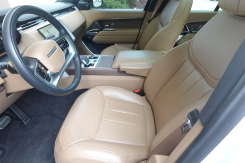 Used 2023 Land Rover Range Rover SE image 19