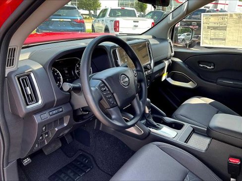 Certified 2025 Nissan Frontier SV image 8