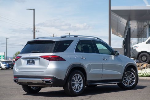 Used 2025 Mercedes-Benz GLE 450 4MATIC image 9