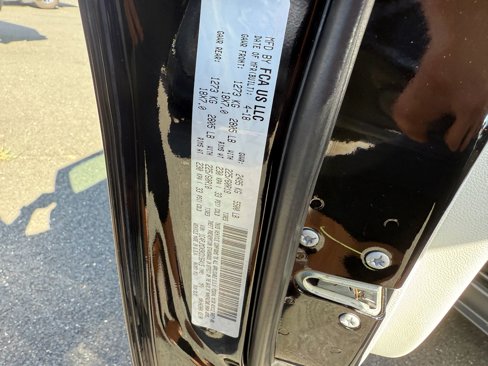 Used 2019 Jeep Cherokee Limited image 23