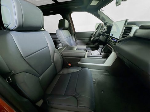 Certified 2025 Toyota Sequoia Platinum image 26
