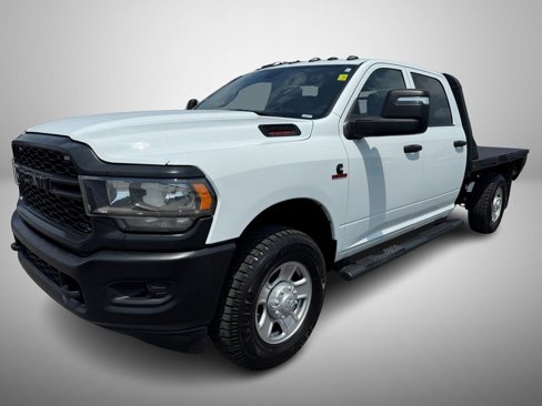 Used 2024 RAM 2500 Tradesman w/ Snow Chief Group image 2