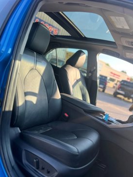 Used 2019 Toyota Camry XSE image 19