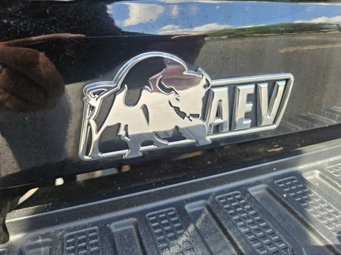 Certified 2024 GMC Sierra 2500 AT4X w/ AT4X AEV Edition image 15