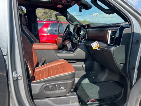 New 2026 GMC Sierra 2500 Denali Ultimate w/ Max Trailering Package image 16