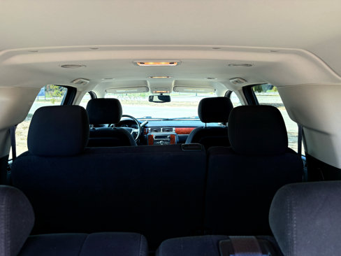 Used 2013 Chevrolet Suburban LS w/ Convenience Package 1 image 8