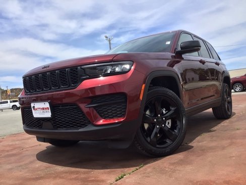 New 2025 Jeep Grand Cherokee Altitude image 20