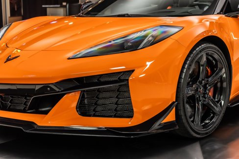 Used 2023 Chevrolet Corvette Z06 w/ Z07 Performance Package image 28