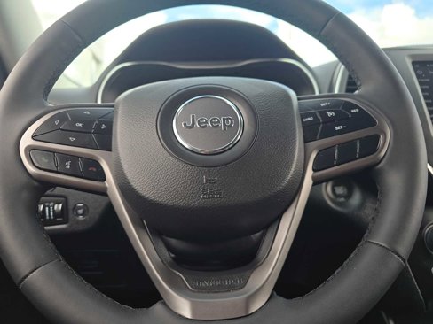 Used 2022 Jeep Cherokee Latitude Lux image 25