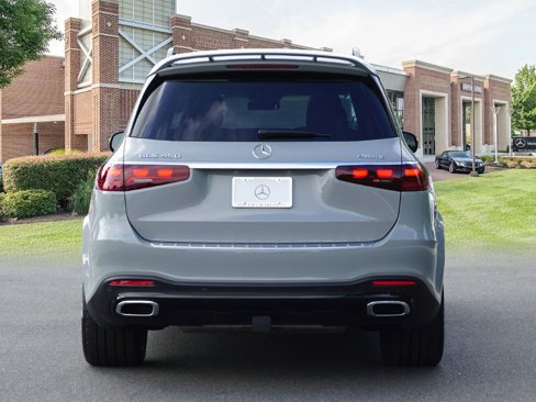 Certified 2025 Mercedes-Benz GLS 450 4MATIC image 5