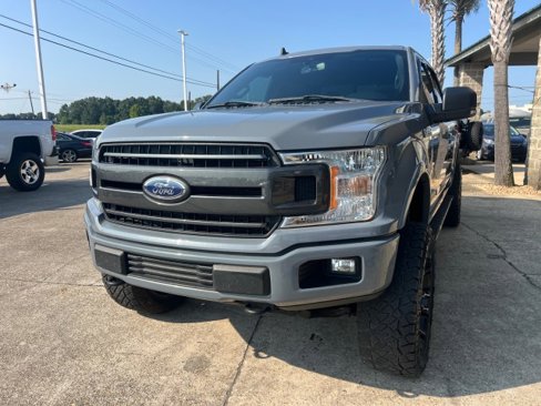 Used 2020 Ford F150 XLT w/ Equipment Group 302A Luxury image 12
