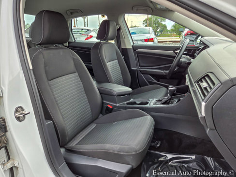 Used 2024 Volkswagen Jetta S image 32
